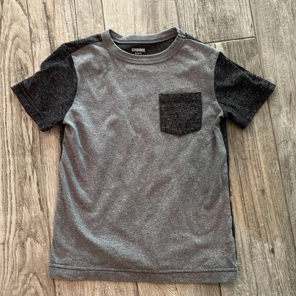 EUC Gymboree T shirt, sz 5/6